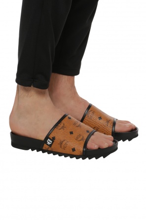 Slippers with a logo pattern, zdjęcie 2 Slippers with a logo pattern od MCM